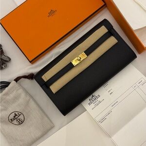 Hermès Kelly To go Noir with Gold Hardware - NEW